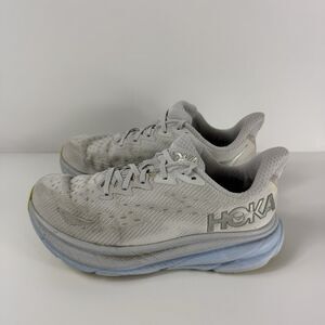 Hoka Clifton 9 Women’s Running Shoes Size 8 Cushioned Training Sneakers